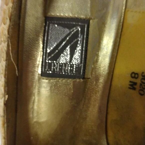 Vintage J Renee Champagne Snakeskin Floral Flower Rosette Pumps 8M Heels! - Picture 2 of 16